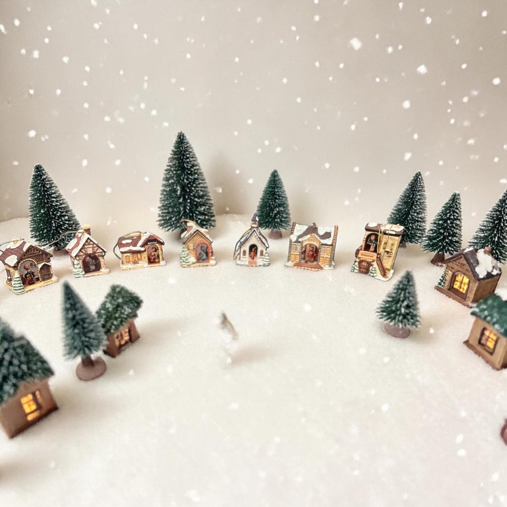 M.J. Hummel Christmas Village House Ornaments 1999's Set of 7 Winter Alpine